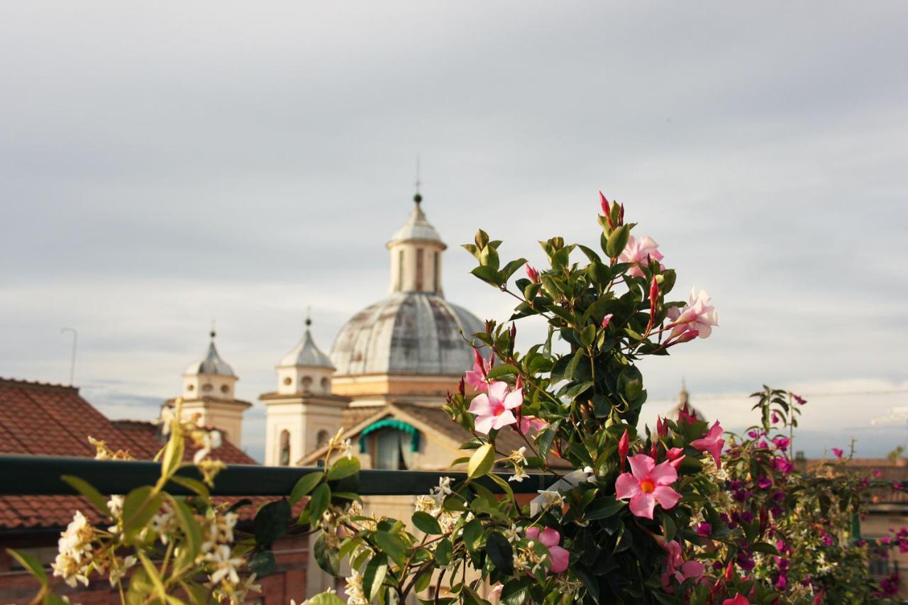 Una Favolosa Terrazza Nel Centro Di Roma Екстер'єр фото